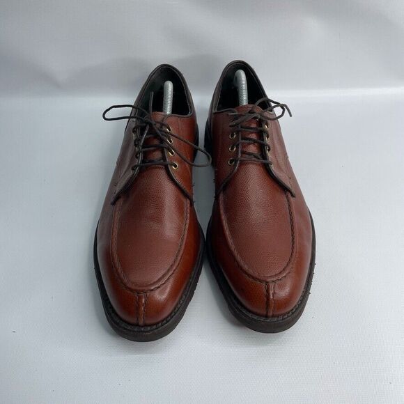 VTG Men\'s FOOTJOY Premier Classics Dry Brown LEATHER Golf SPIKELESS Shoes 10.5 D main image 10